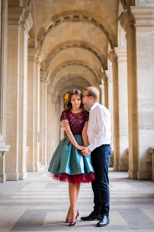 Paris engagement photographer Fran Boloni russian couple
