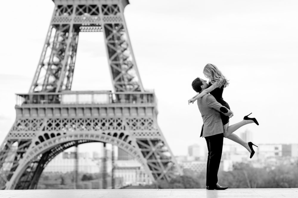 How To Date A Parisian