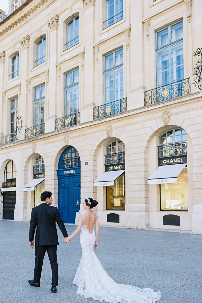 Paris pre wedding photography in Place Vendome Paris pre wedding photography in Place Vendome