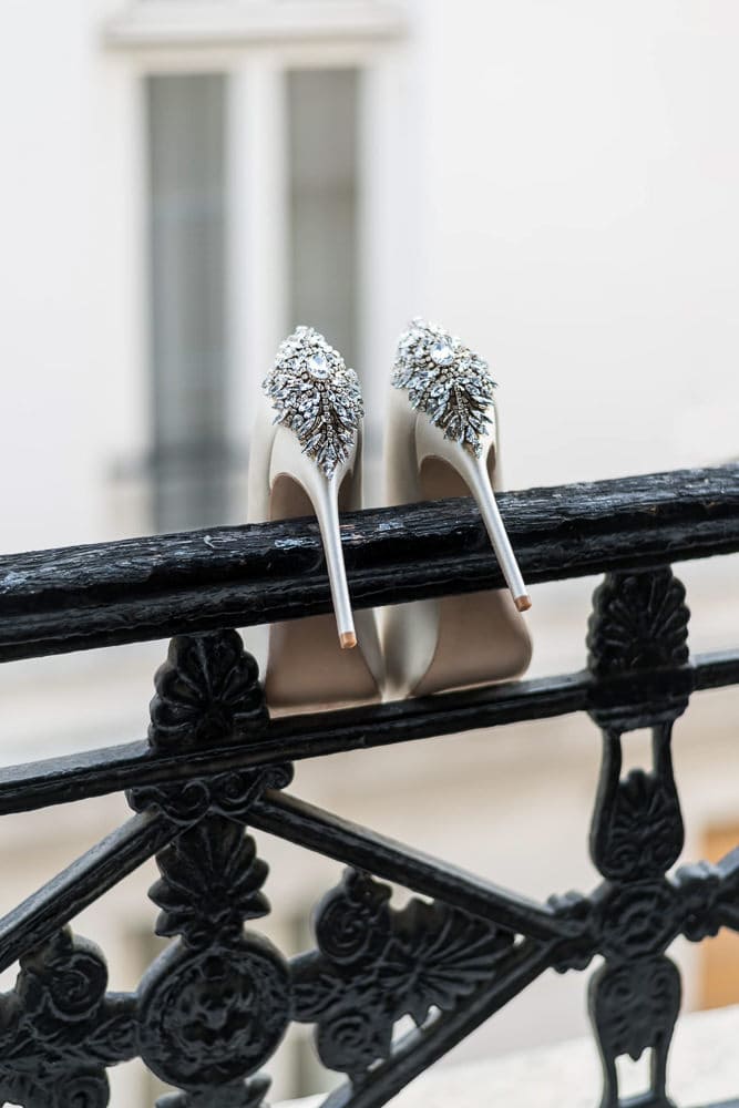 Badgley Mischka wedding shoes with diamonds on the heels Badgley Mischka wedding shoes with diamonds on the heels