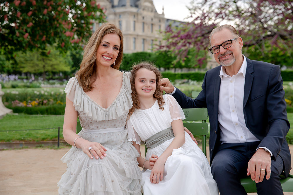 Spring family photoshoot in Paris with Alex